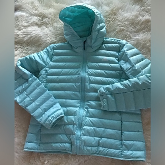 Adidas light aqua blue extra large puffer jacket with hood excellent condition - Picture 1 of 12